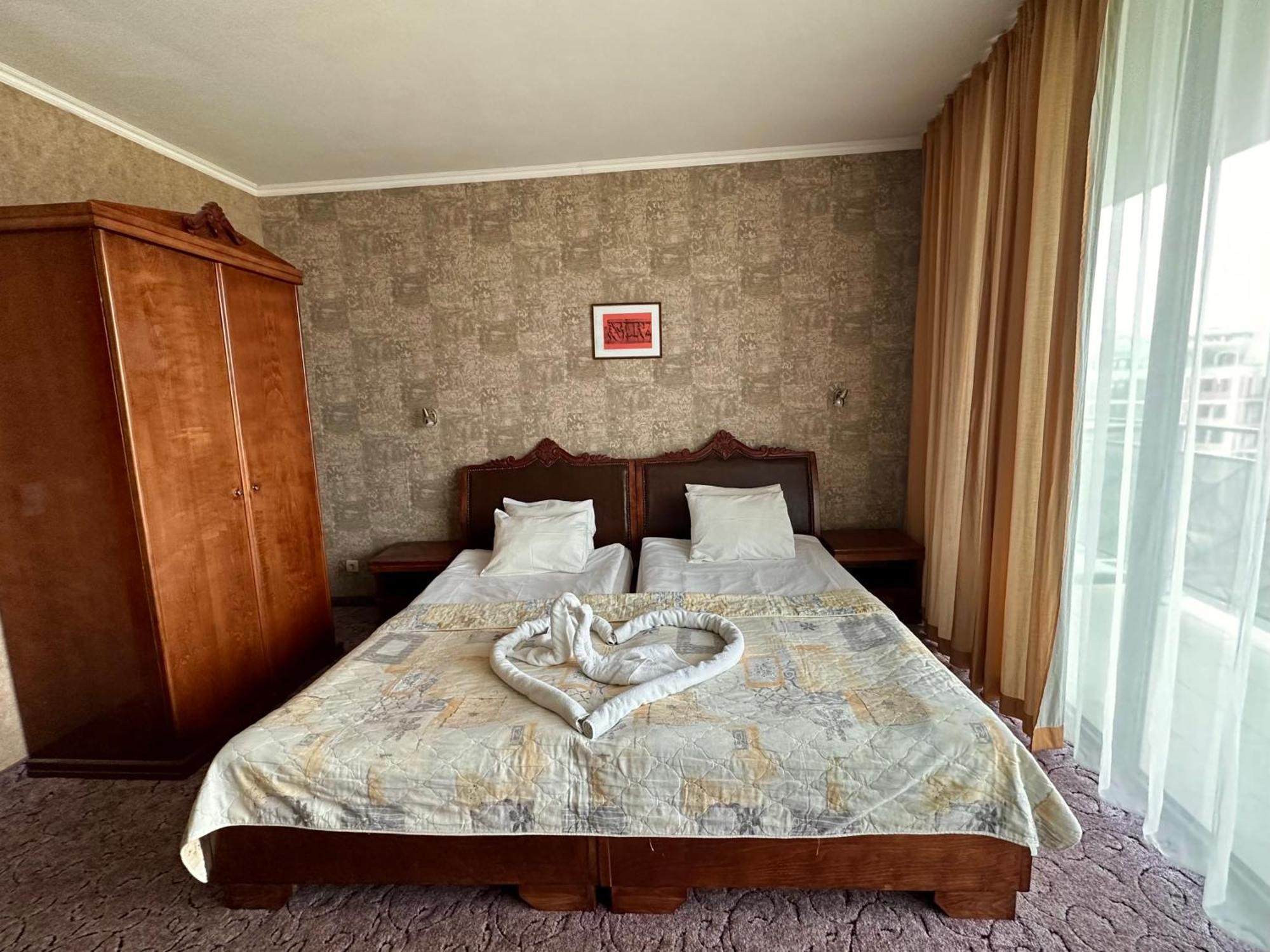 Hotel Caesars Palace Slantchev Briag Extérieur photo